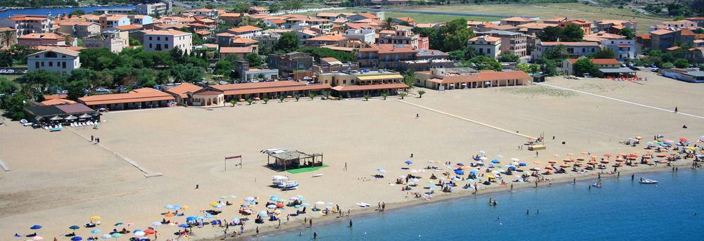 Hotel Al Gabbiano Bosa Marina Exterior foto