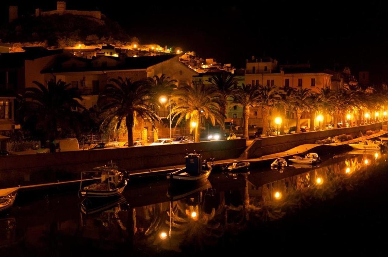 Hotel Al Gabbiano Bosa Marina Exterior foto